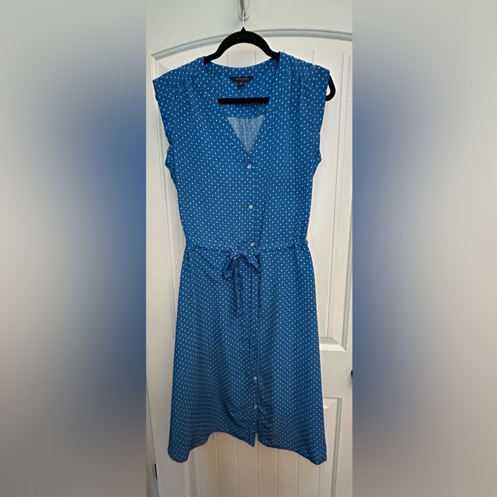 Tommy Hilfiger Women’s Blue/White Sleeveless Dress Tie Waist, Midi Length Medium